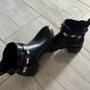 Glitzy black dress boots